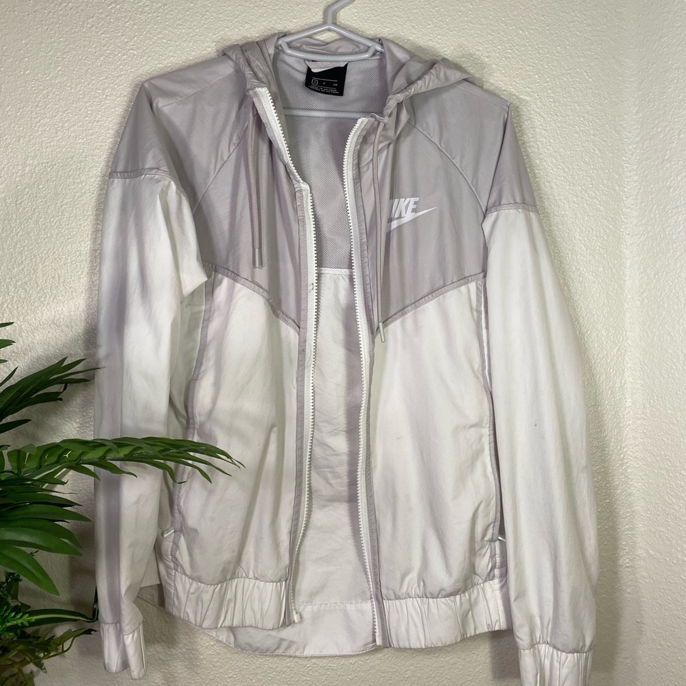 Nike windbreaker